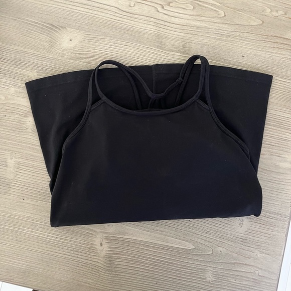 ATHLETA- Empowerment 2 tank in black- Size S - Picture 5 of 9